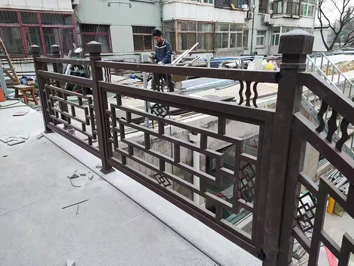 阳台护栏