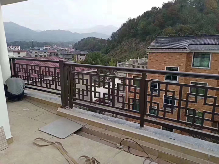 阳台护栏
