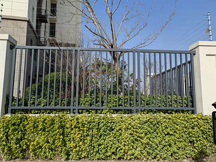 锌钢护栏
