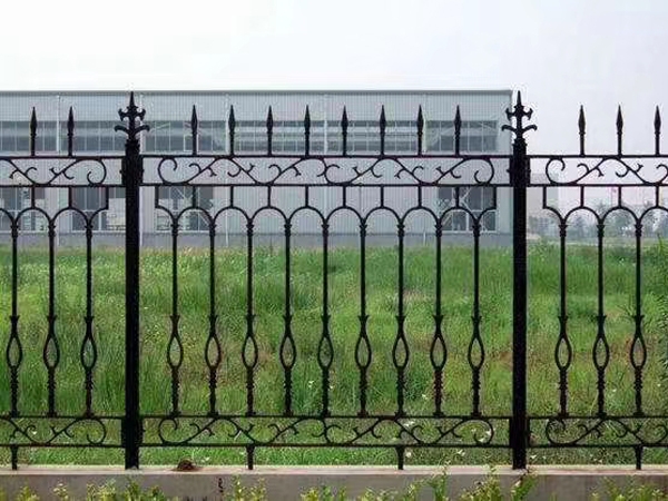 铸铁护栏